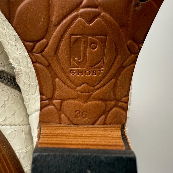 Jo Ghost Made in Italy EUC Knee High Wood Heel Exotic Leather Cream Boots EU 36 - Picture 10 of 11